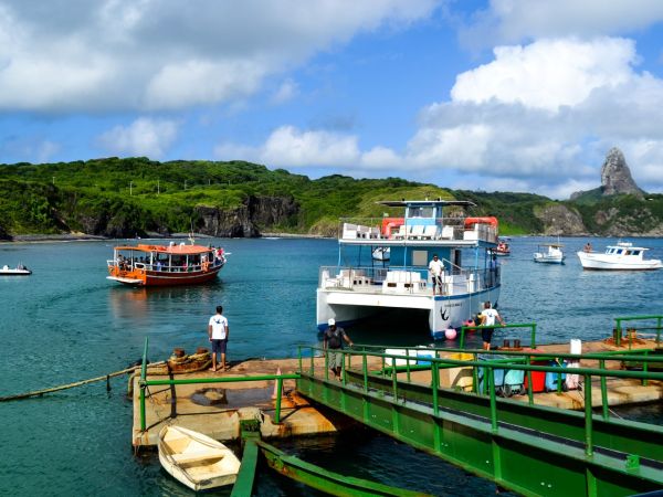Comment organiser une croisière pour découvrir les merveilles naturelles de Madagascar?